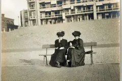 Etta_Cone_and_Claribel_Cone_at_the_beach_in_Scheveningen_Holland_edited-2.jpg-2